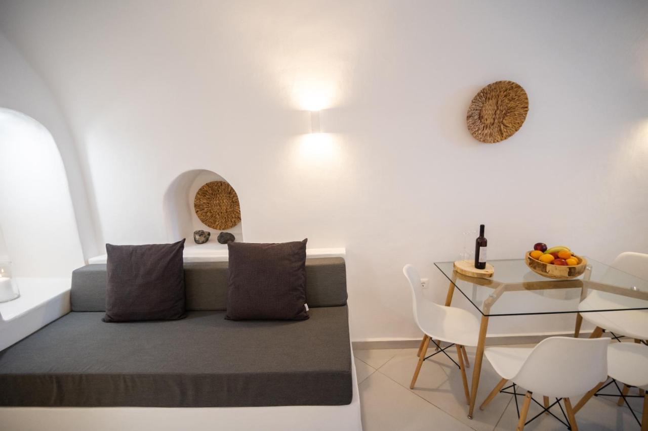 Luxus Vip Suites أويا المظهر الخارجي الصورة