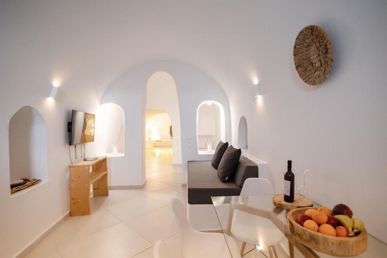 Luxus Vip Suites أويا المظهر الخارجي الصورة