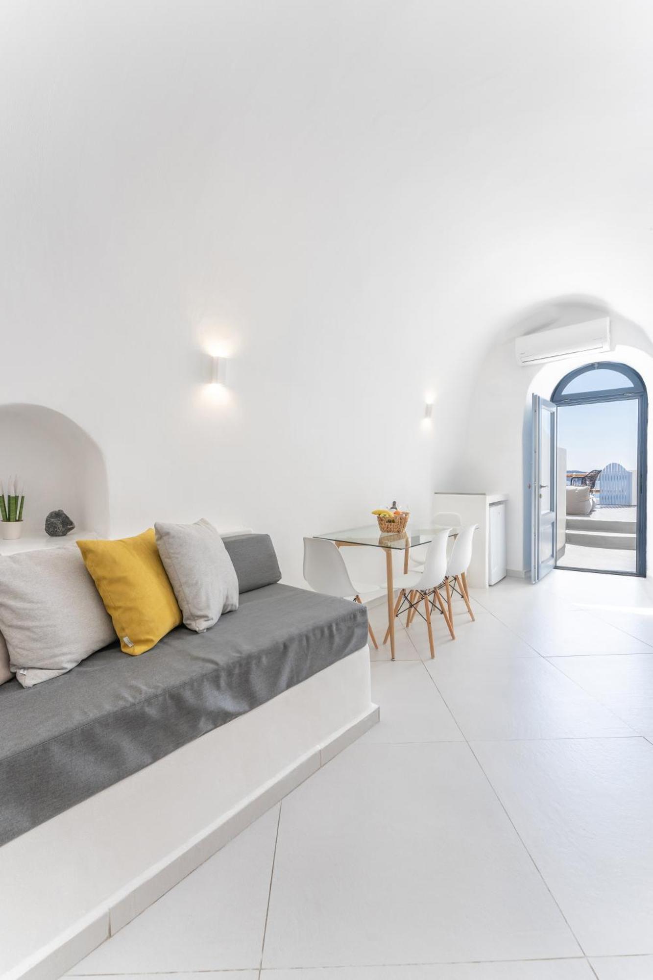Luxus Vip Suites أويا المظهر الخارجي الصورة