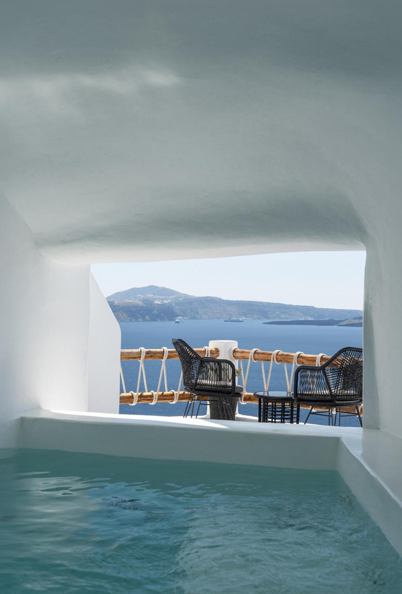 Luxus Vip Suites أويا المظهر الخارجي الصورة