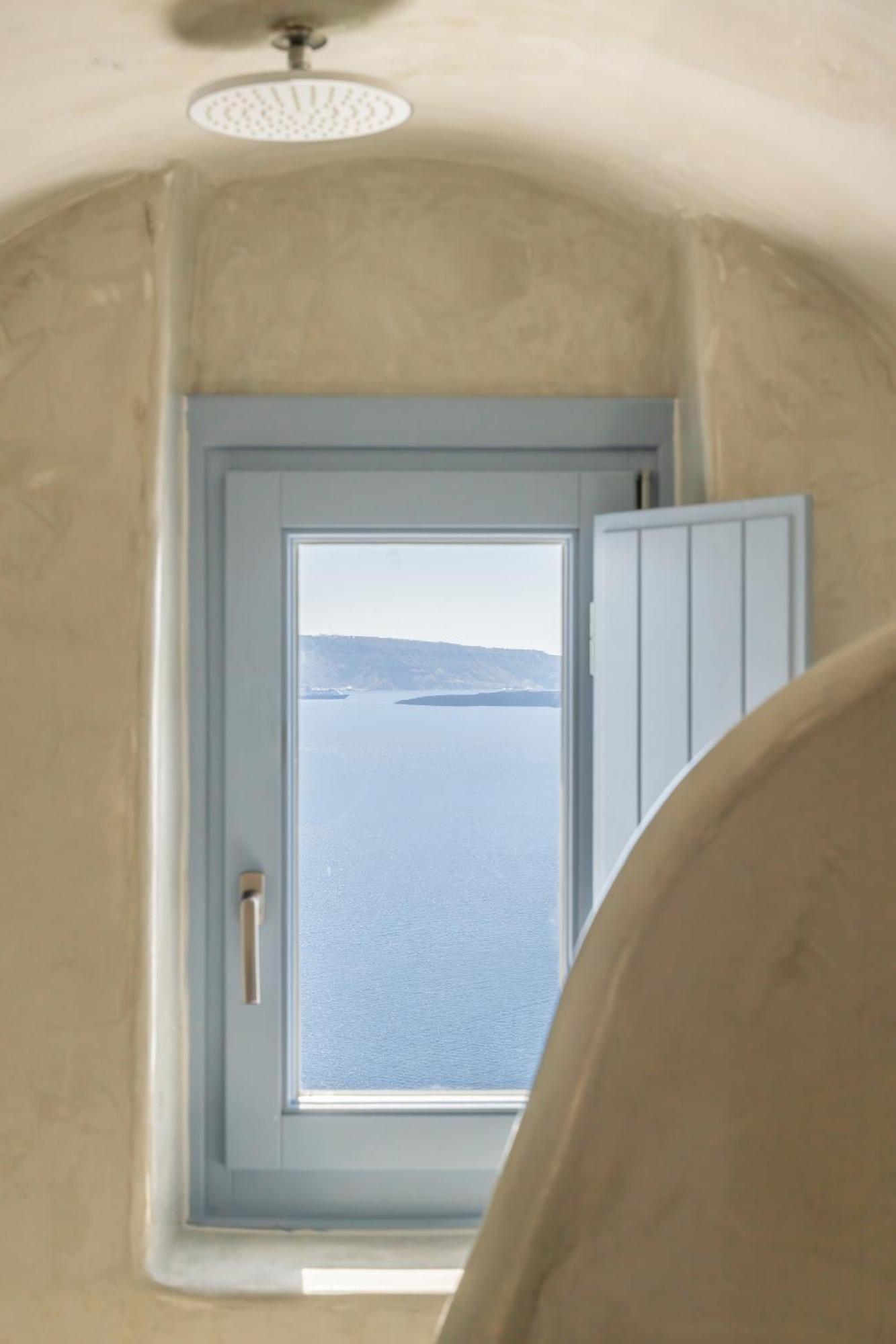 Luxus Vip Suites أويا المظهر الخارجي الصورة